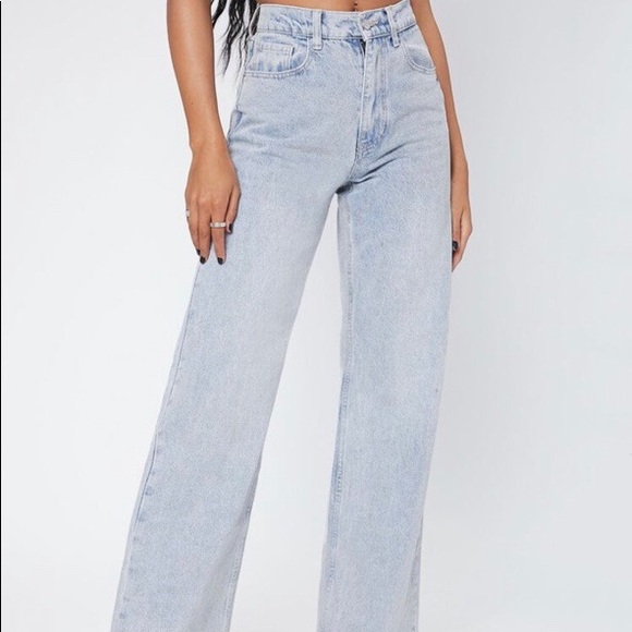 SHEIN BRAND NWT High Waisted Baggy Jeans - Picture 4 of 4